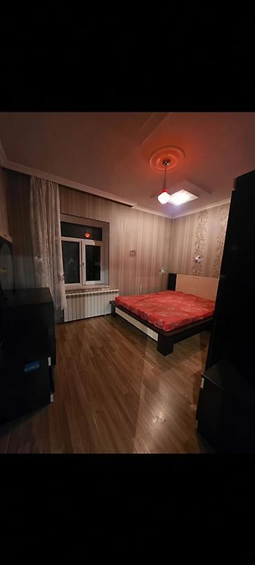 8 noyabr prospekti evler: Xırdalanda texnikomun yanında 3 otaq. tam əşyalı. avara insanlar — 4