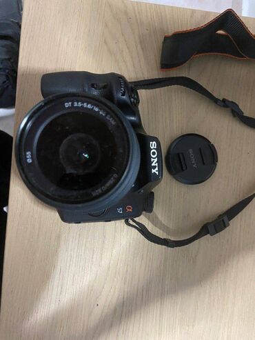 Фотоаппараты: Профессиональная фотокамера Sony Alfa 57 в отличном состоянии с