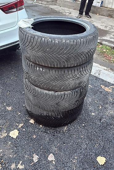 23545 r18 зима: Продам Комплект автомобильных шин (4 шт.) с направленным V-образным — 2