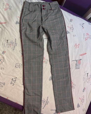 sako i pantalone za punije dame: Pantalone KATRIN, udobne za nošenje, prijatne, pune elastina, moderne