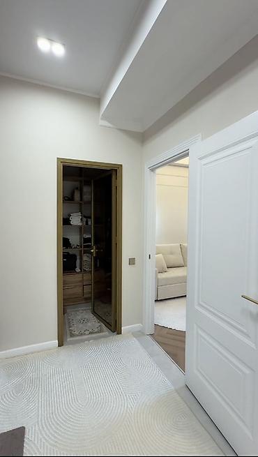 квартиру продаю: 1 комната, 46 м², Элитка, 13 этаж, Дизайнерский ремонт — 2