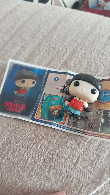 stranger things figur: Stranger Things mini fiqur – kolleksiya üçün - Rəsmi Netflix Stranger — 2