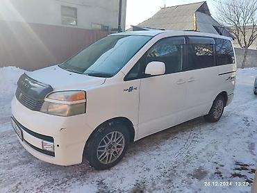 вокси ноах: Toyota Voxy: 2004 г., 2 л, Автомат, Бензин, Минивэн — 5