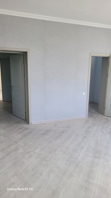 Долгосрочная аренда домов: 230 м², 6 комнат, Евроремонт — 15