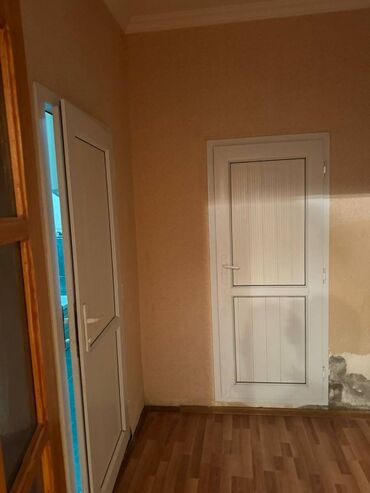 Uzunmüddətli kirayə mənzillər: Nizami rayonu,Neftçilər metrosu,Start idman kompleksinin yanında,16 — 7