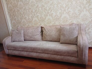 üzlük taxta: Divan, Divan, Açılmayan