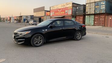 авто в рассрочку электромобиль: Kia Optima: 2018 г., 1.6 л, Робот, Бензин, Седан