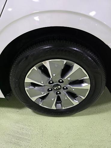 Kia: Kia K5: 2020 г., 2 л, Вариатор, Гибрид, Седан — 9