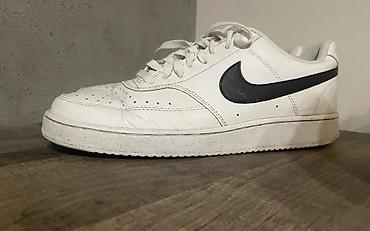 vape mod: Nike patike – model sa klasičnim niskim profilom i Nike Air — 2