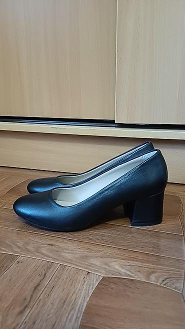 Другая женская обувь: Туфли женские, размер 36–37 (всё вместе отдам за 5000 сом) 1) Нарядные — 8