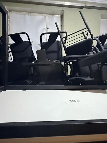 office table: Прямоугольный стол в современном минималистичном стиле. - Столешница — 4
