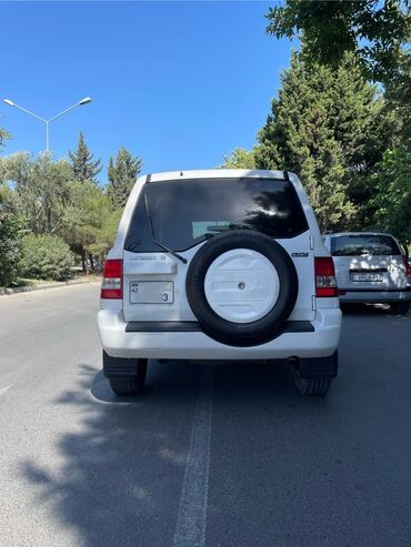 Mitsubishi: Mitsubishi Pajero iO (GDI) – kompakt, şəhər və yüngül off-road üçün — 8