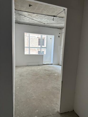 жер тамдан квартира керек: 1 комната, 54 м², 108 серия, 6 этаж, ПСО (под самоотделку)
