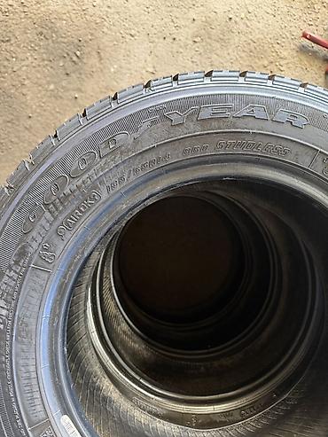 18565 r14 зима: Комплект зимних шин Goodyear UltraGrip Ice (шипов нет, Studless). - — 4