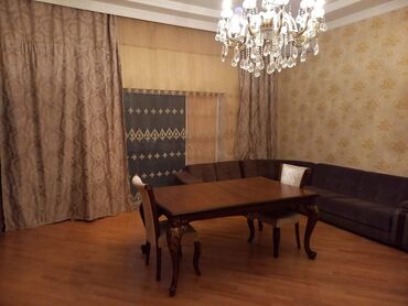 Uzunmüddətli kirayə evlər: 300 kv. m, 5 otaqlı, İnternet, İşıq, Kombi -da lalafo.az — 9 Uzunmüddətli kirayə evlər: 300 kv. m, 5 otaqlı, İnternet, İşıq, Kombi — 9