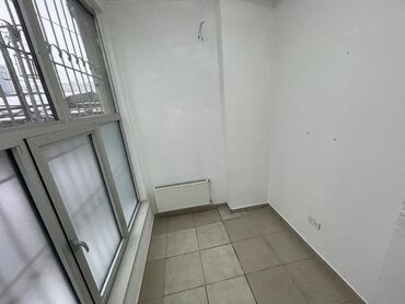 Digər kommersiya daşınmaz əmlakı: 100 kv obyekt icarəyə verilir. Gözəllik salonu, diş klinikası, hər — 5