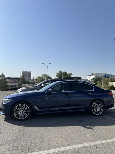 купить маленькую машину недорого: BMW 5 series: 2018 г., 2 л, Типтроник, Бензин, Седан