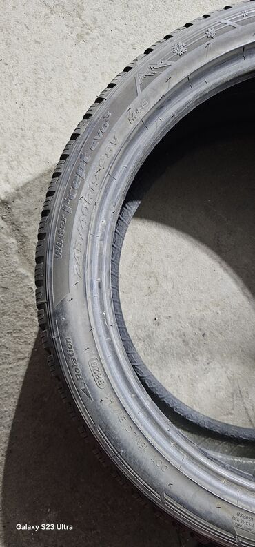 Шины: Шины 245 / 40 / R 19, Зима, Б/у, Комплект, Легковые, Корея, Hankook