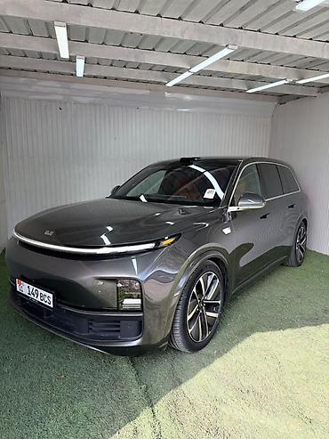 lix: Lixiang L9: 2022 г., 1.5 л, Гибрид, Кроссовер — 3