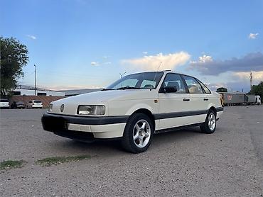 fix jixf: Volkswagen Passat: 1992 г., 1.8 л, Механика, Бензин, Седан — 1