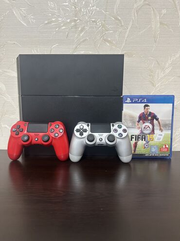 прокат пс 5: PlayStation 4 (1 ТБ) в отличном состоянии Продаю PS4 с коробкой и