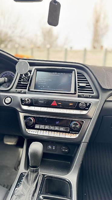 Hyundai: Hyundai Sonata: 2018 г., 2 л, Газ — 12