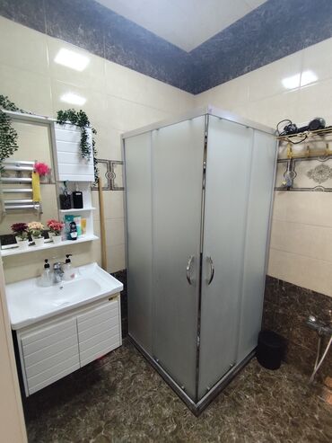 Həyət evləri və villaların satışı: Yeni Suraxanı 3 otaqlı, 115 kv. m, Yeni təmirli — 4