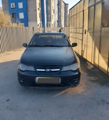 багажник нексия: Daewoo Nexia: 2010 г., 1.5 л, Механика, Бензин, Седан
