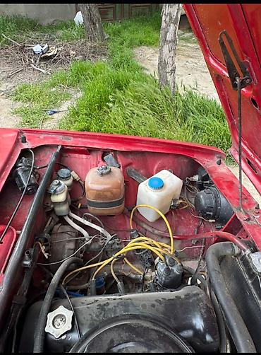 VAZ (LADA): VAZ 2107 sedan - Kuzov: 4 qapılı sedan, qırmızı rəng - Mühərrik — 9