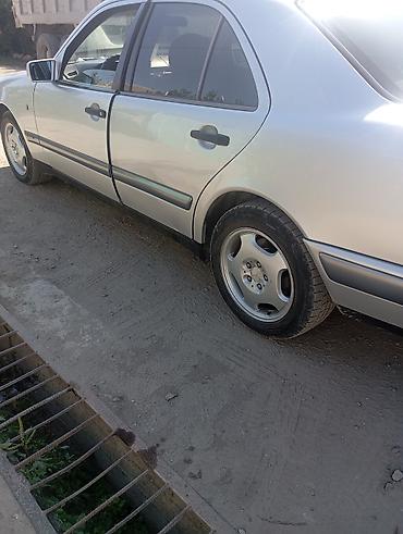 bcd com: Mercedes-Benz E-Class: 1999 г., 2.8 л, Механика, Бензин, Седан — 6