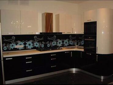 Sifarişlə mətbəx mebeli: Sifarişlə mətbəx dəsti, Özü çəkən petlələr, Sadə laminat, Kredit yoxdur, Pulsuz çatdırılma — 15