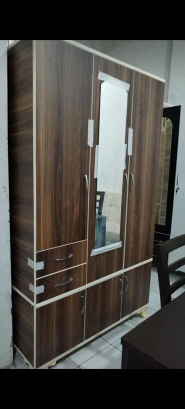 Dolablar: Yeni, Açılan, 3 qapılı Düz dolab, Qarderob, paltar dolabı, Azərbaycan — 18