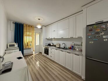 продажа частных домов в бишкеке: Дом, 116 м², 5 комнат, Агентство недвижимости, Косметический ремонт