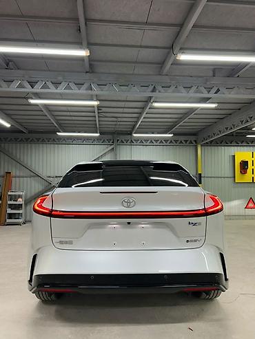 byd han: Toyota bZ5: 2026 г., 0.1 л, Автомат, Электромобиль, Лифтбек — 5