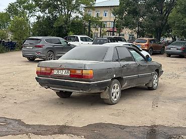 124 е 500: Audi 100: 1983 г., 2.2 л, Механика, Бензин, Седан — 1