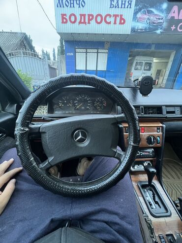 автомат каробка машина: Mercedes-Benz 230: 1991 г., 2.3 л, Автомат, Бензин, Универсал