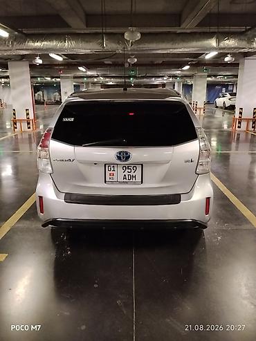 byd e6: Toyota Prius V: 2016 г., 1.8 л, Автомат, Гибрид, Универсал — 4