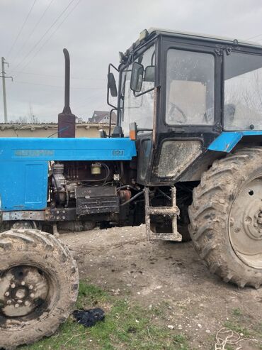 Сельхозтехника: Трактор мтз 82.1 сатылат бар жогу на хаду матору заводской бойдон май