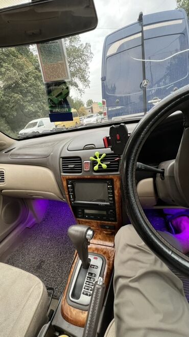 1 din магнитола с выдвижным экраном: Автомобильная мультимедийная система с сенсорным экраном