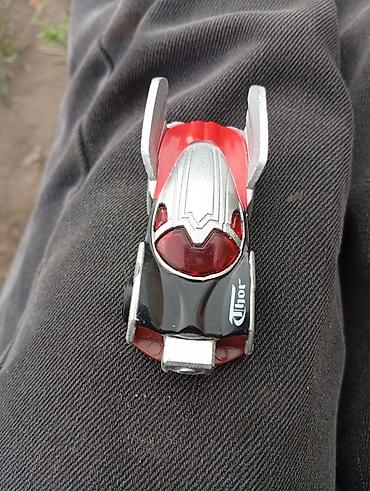Модели автомобилей: Игрушечная машинка Hot Wheels – Thor (Marvel) - Тематическая модель — 1