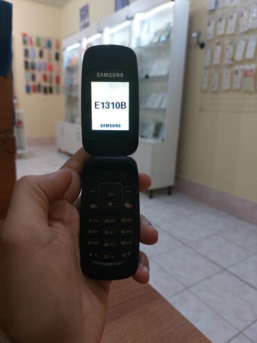 aerokassanin telefon nomresi: Samsung I310, rəng - Qara, Düyməli