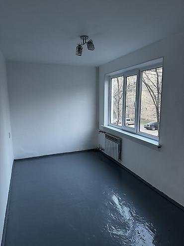 one room: Сдаётся светлая 3‑комнатная квартира с отдельной кухней. Планировка и — 1