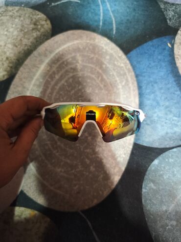 очки вертуальной реальности: Oakley radar av новые очки