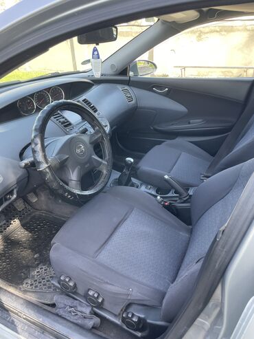 приматок прямоток: Nissan Primera: 2003 г., 1.8 л, Механика, Бензин, Универсал