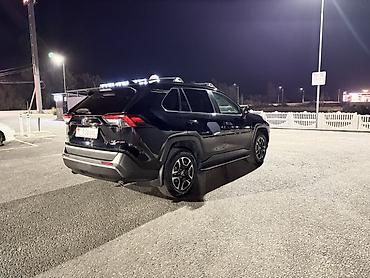 аварийный знак: Toyota RAV4: 2020 г., 2.5 л, Автомат, Бензин, Кроссовер — 6