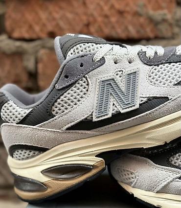 Спорттук бут кийим: Кроссовкалар, 37, 37.5, New Balance, Жаңы, Акысыз жеткирүү — 2