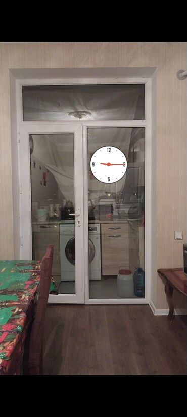 таблички на дверь: Б/у Пластиковая дверь С замком, C гарантией, Платная установка, Самовывоз at lalafo.az таблички на дверь: Б/у Пластиковая дверь С замком, C гарантией, Платная установка, Самовывоз