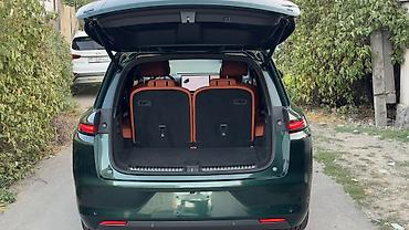 wuling mini ev: Lixiang L8: 2023 г., Гибрид, Кроссовер — 7