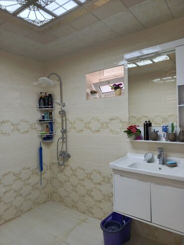 Həyət evləri və villaların satışı: Maştağa qəs. 4 otaqlı, 120 kv. m, Kredit yoxdur, Yeni təmirli — 18