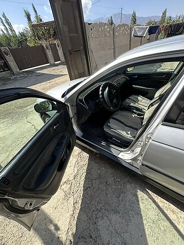 дайхатсу гран мув: Honda Accord: 2000 г., 1.8 л, Механика, Бензин, Седан — 4